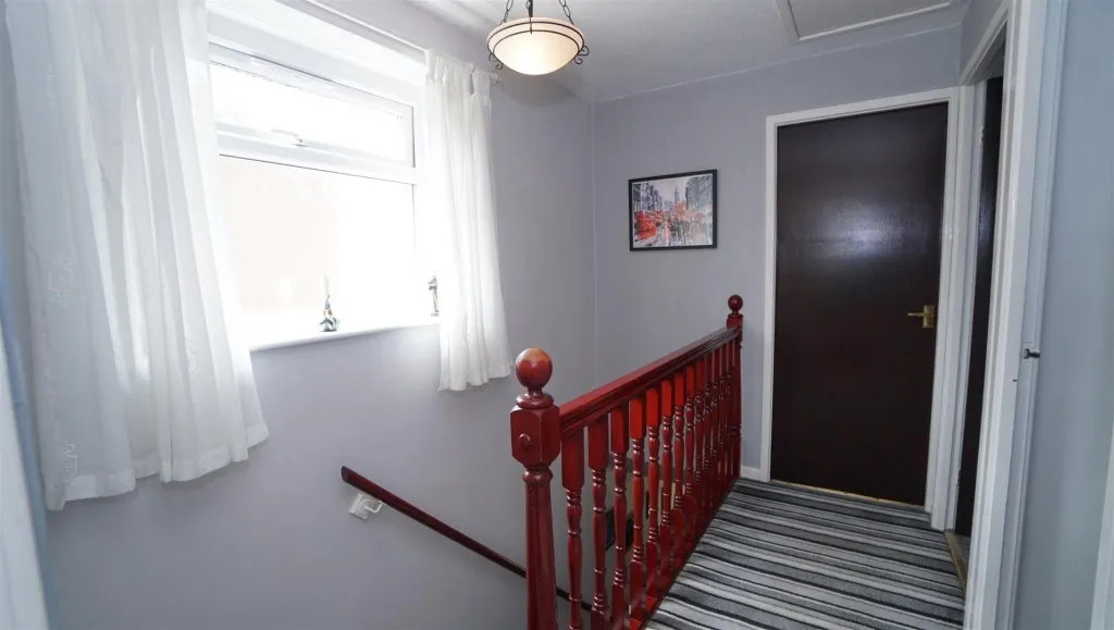 Santa Monica Crescent, Idle, photo 8