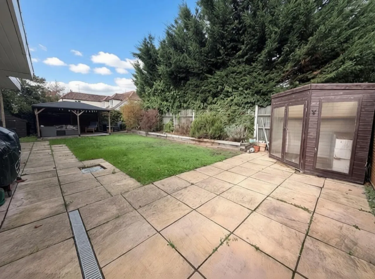 Station Road South, Belton, photo 20