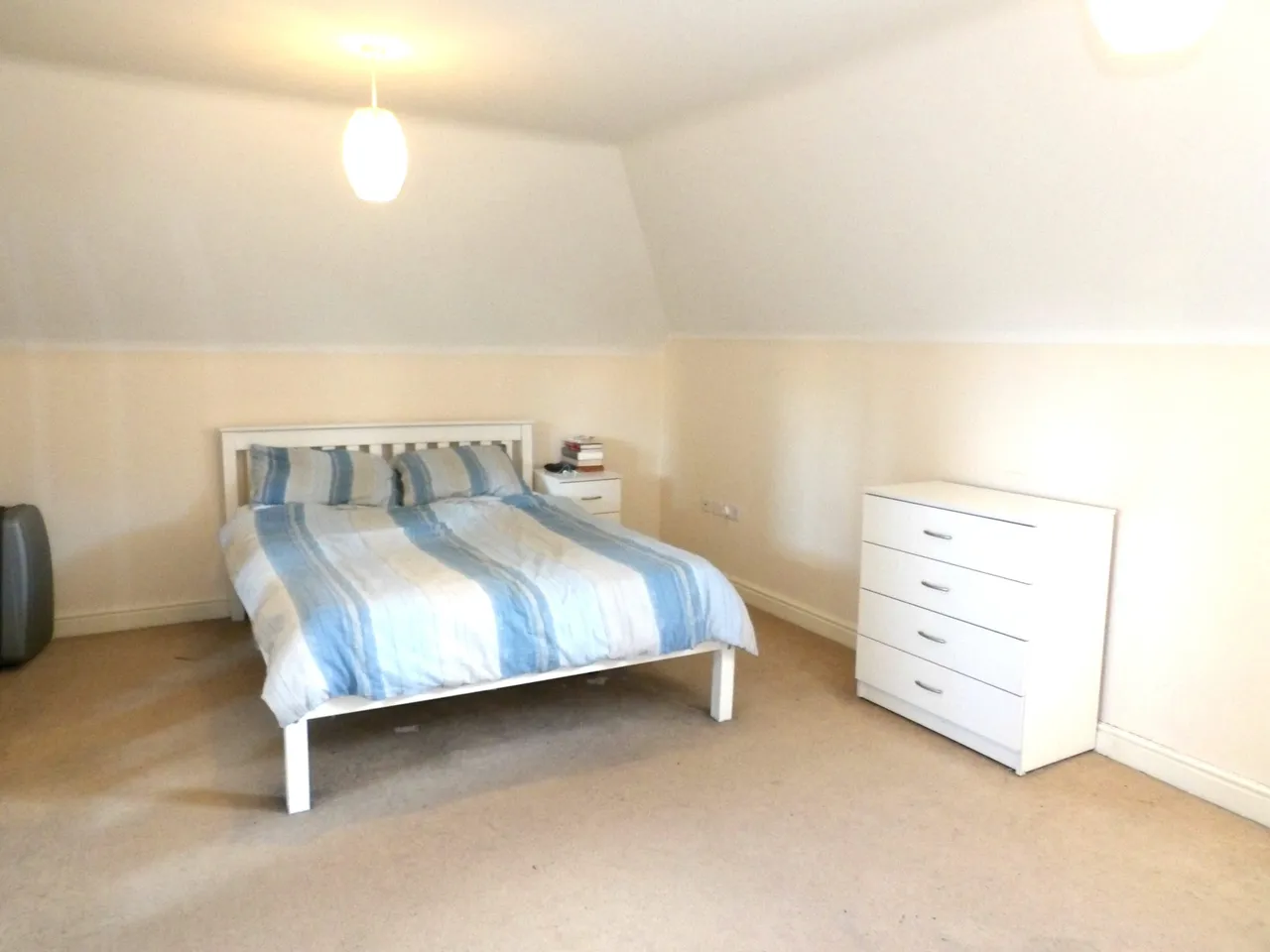 Marmion Court, NG3, photo 5