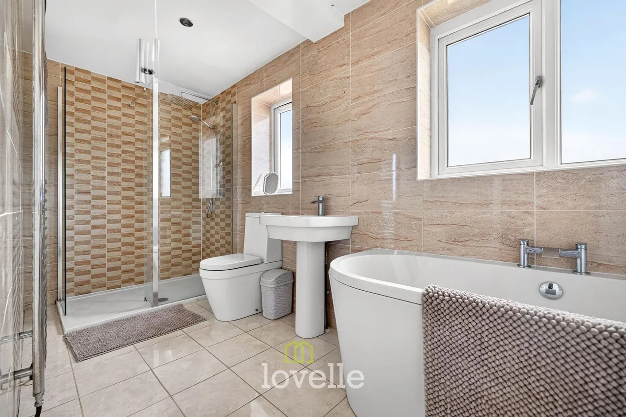 St. Nicholas Drive, Grimsby, DN37, photo 16