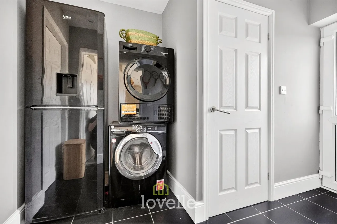 St. Nicholas Drive, Grimsby, DN37, photo 11