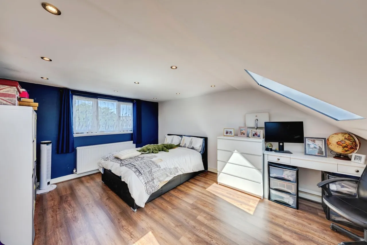 Hurstleigh Gardens, Ilford, IG5, photo 15