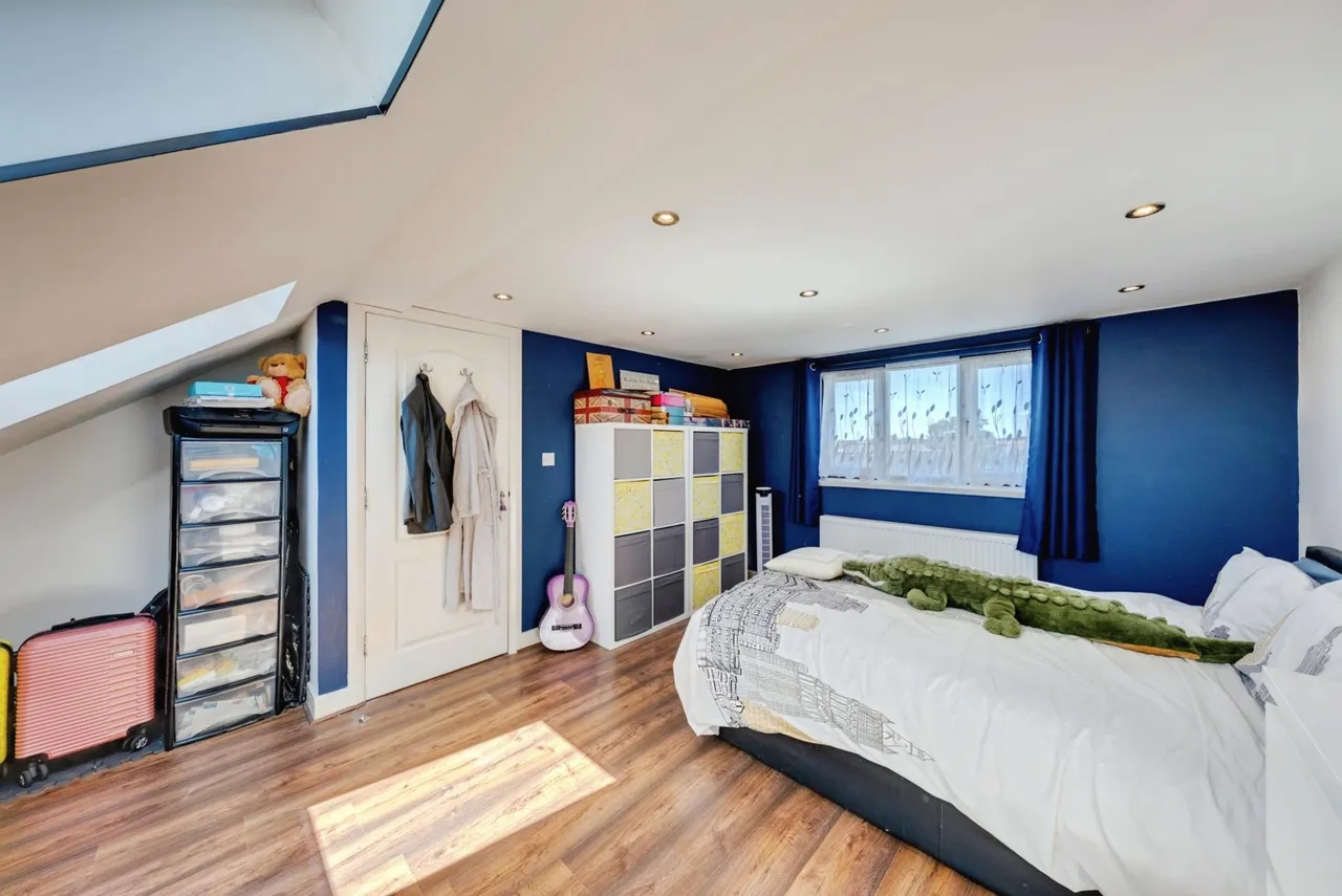 Hurstleigh Gardens, Ilford, IG5, photo 14