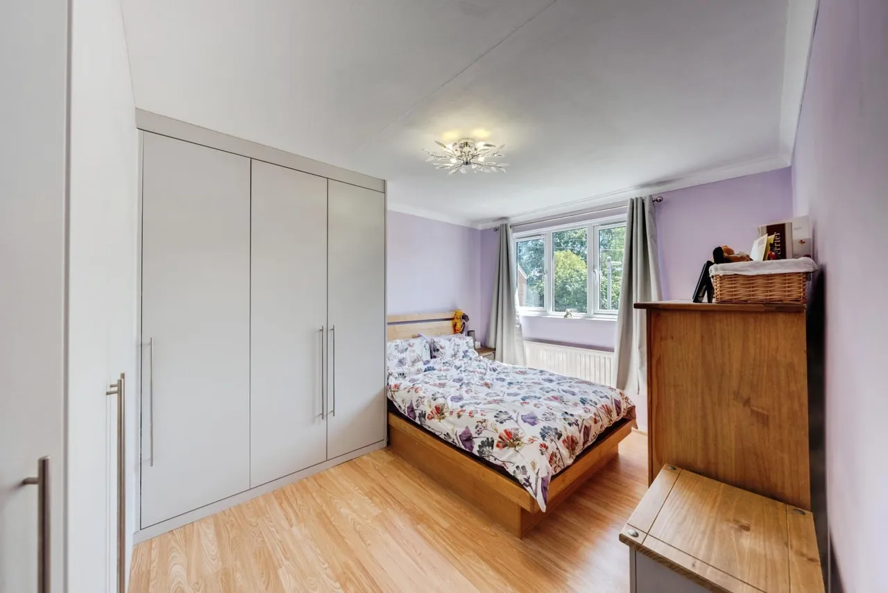 Hurstleigh Gardens, Ilford, IG5, photo 16