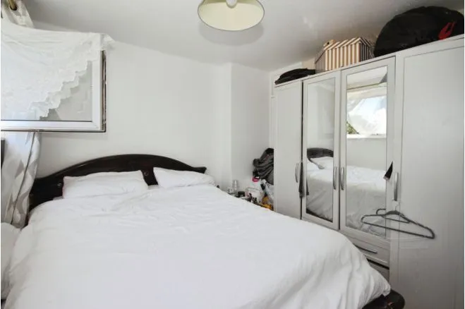 Kent Close, Coventry, photo 10