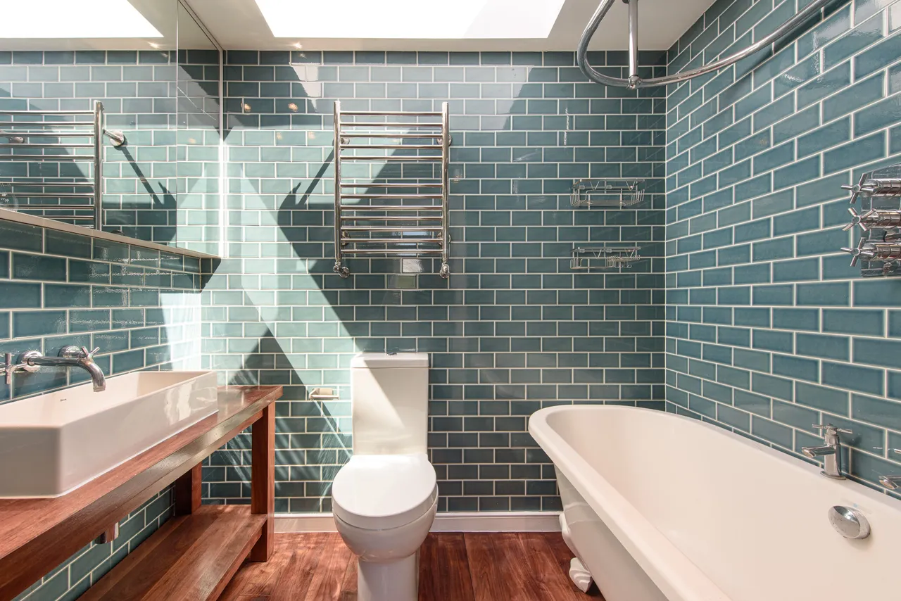 16 Holly Bush Vale, London, photo 8