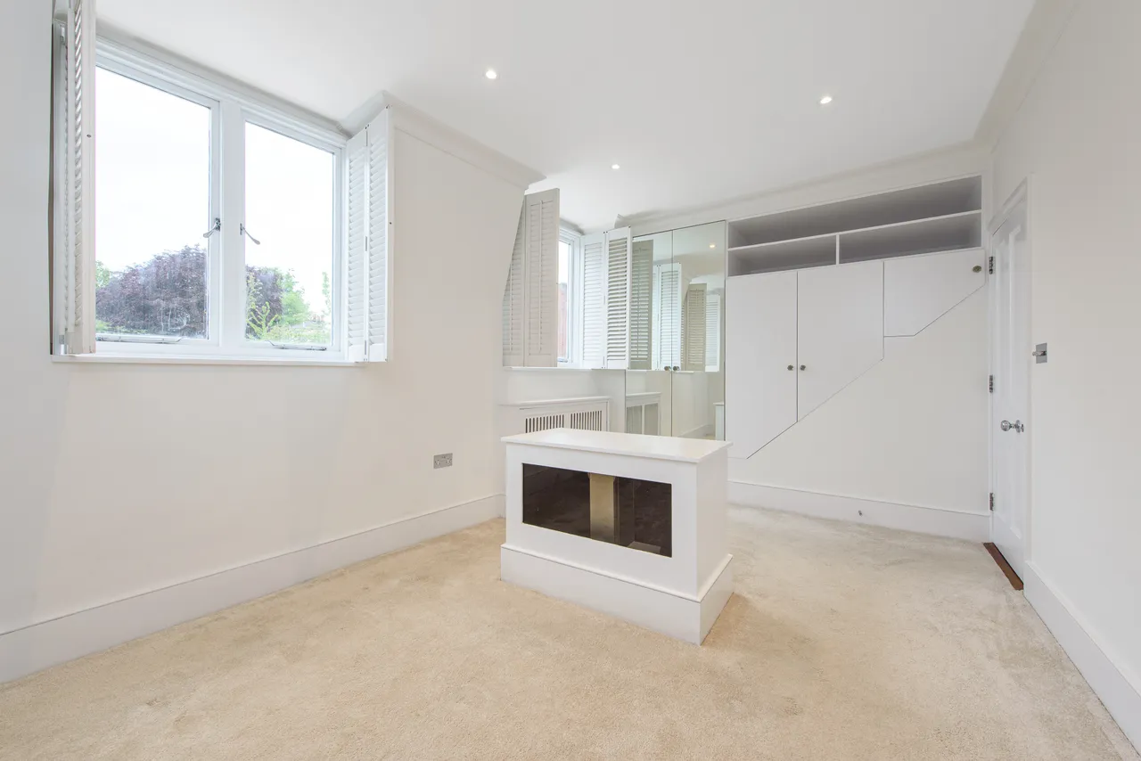 16 Holly Bush Vale, London, photo 6