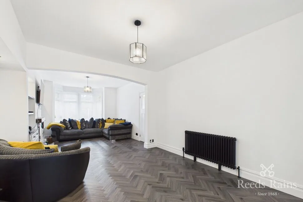 Whitechapel Road, Scholes, West Yorkshire, BD19, photo 9