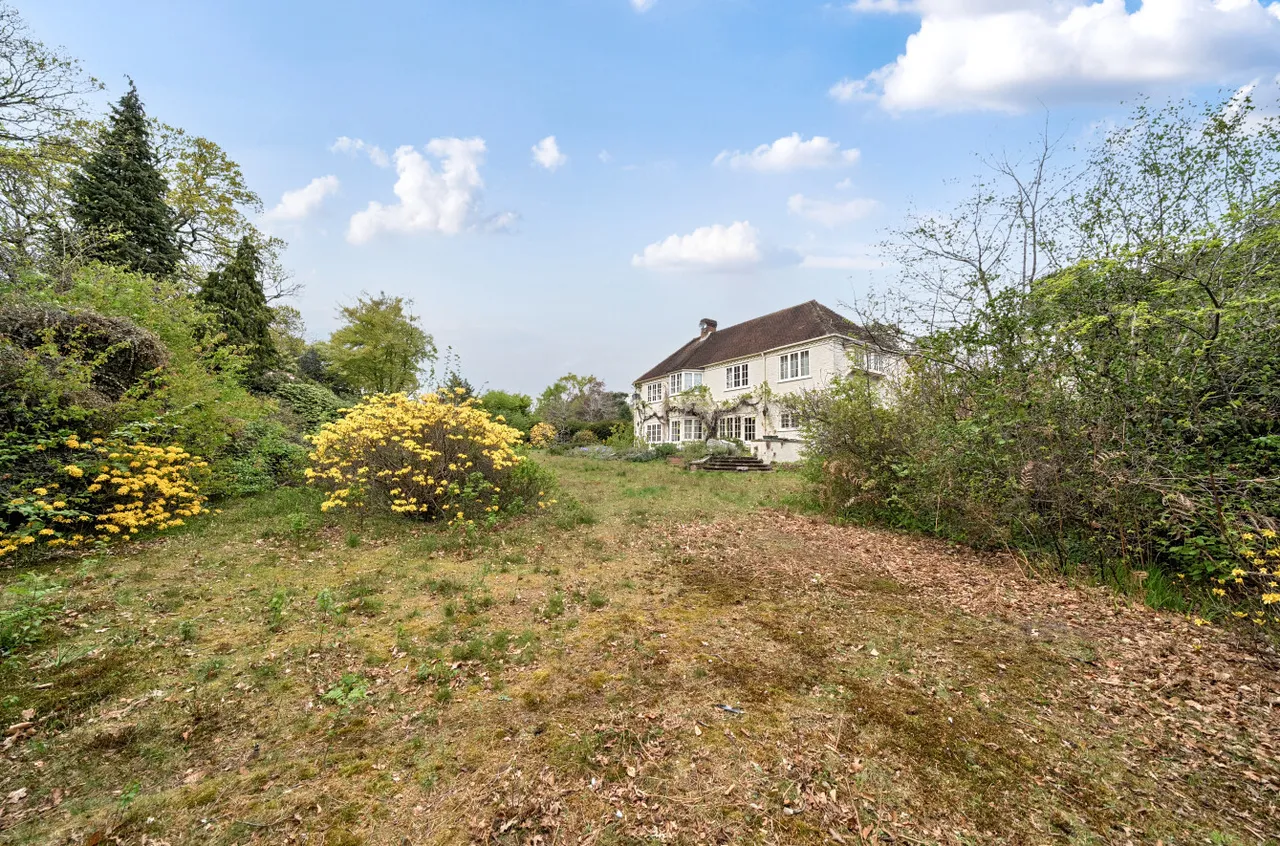 Pine Avenue, Camberley, Surrey, GU15 2LY, photo 10