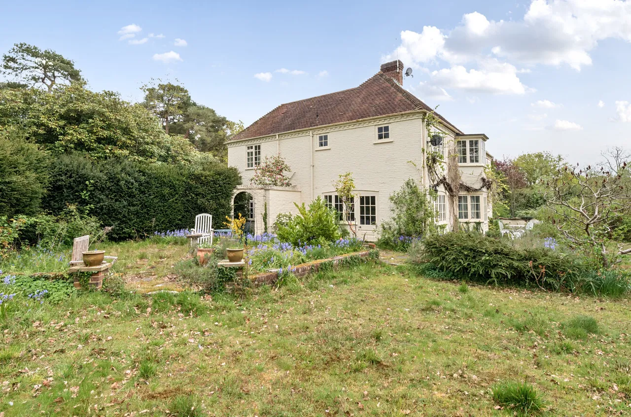 Pine Avenue, Camberley, Surrey, GU15 2LY, photo 3