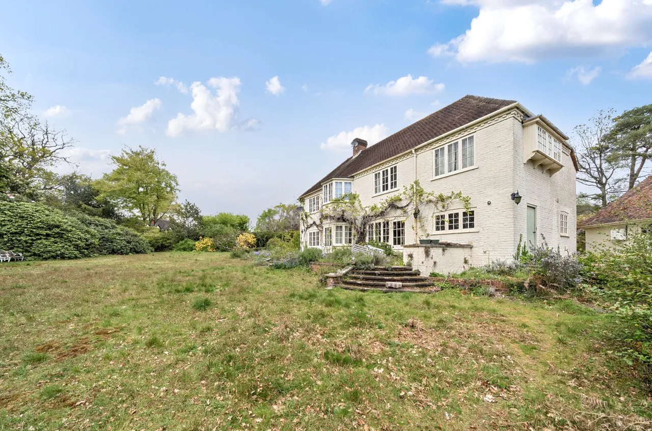 Pine Avenue, Camberley, Surrey, GU15 2LY, photo 12
