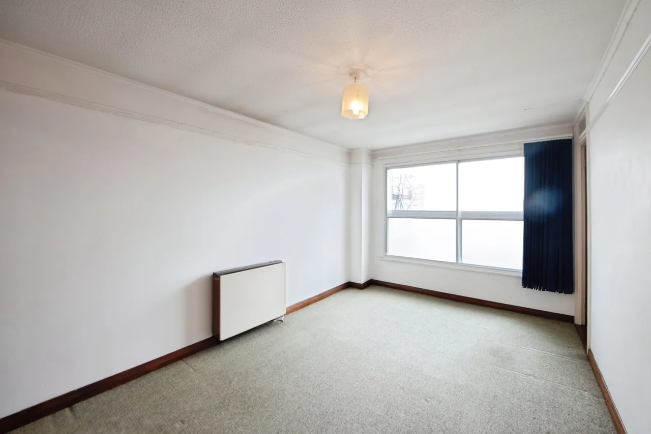 Clarendon Road, Southsea, PO4, photo 11