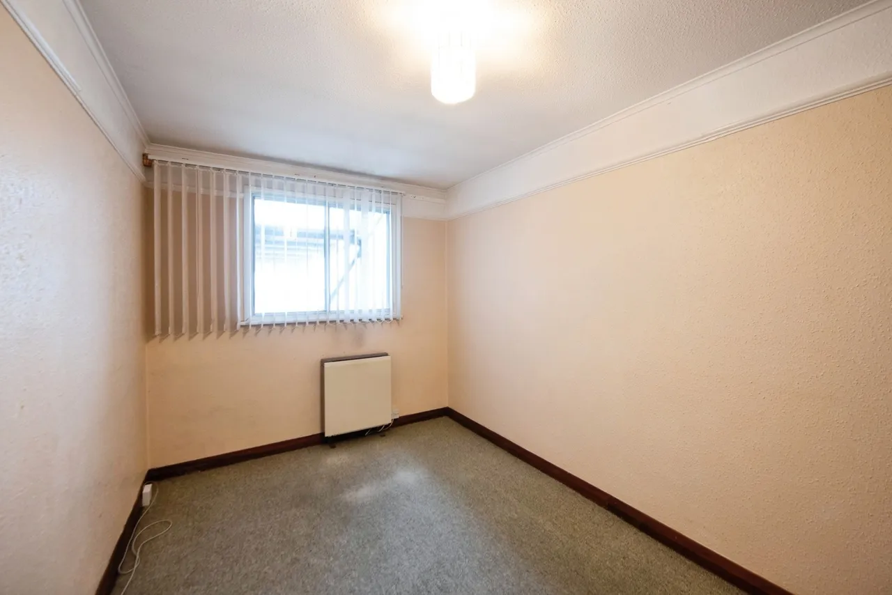 Clarendon Road, Southsea, PO4, photo 9