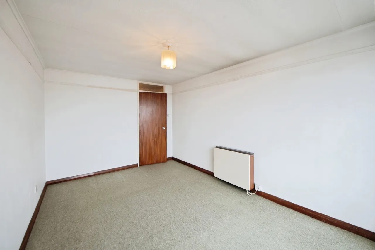 Clarendon Road, Southsea, PO4, photo 12