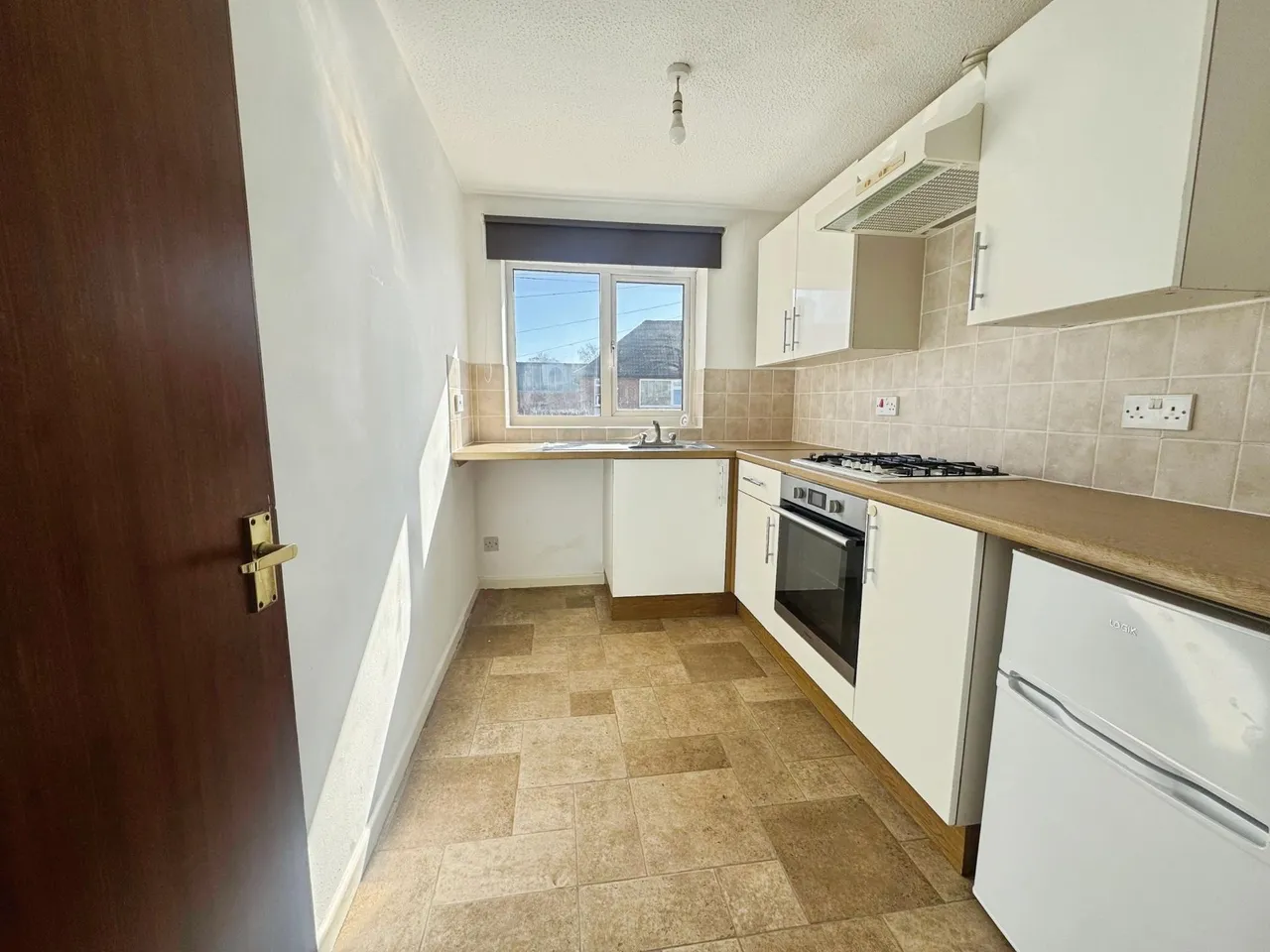 West Parade, Warminster, BA12, photo 3