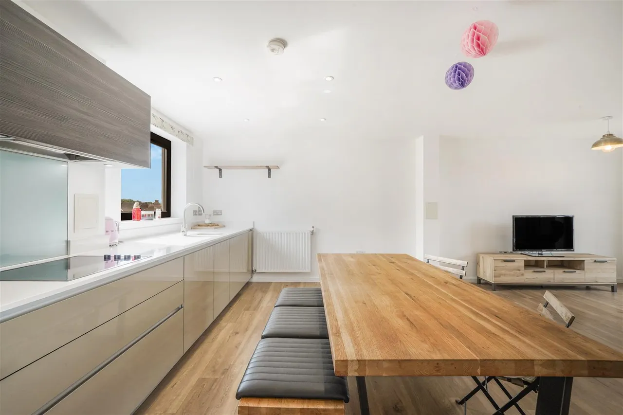 Williams Way, Wembley, HA0, photo 9