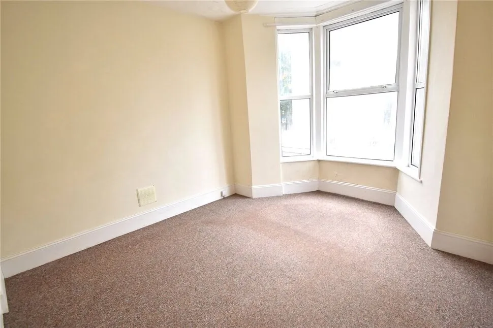 1 bed flat to rent — Eton Terrace, Plymouth, Devon, PL1