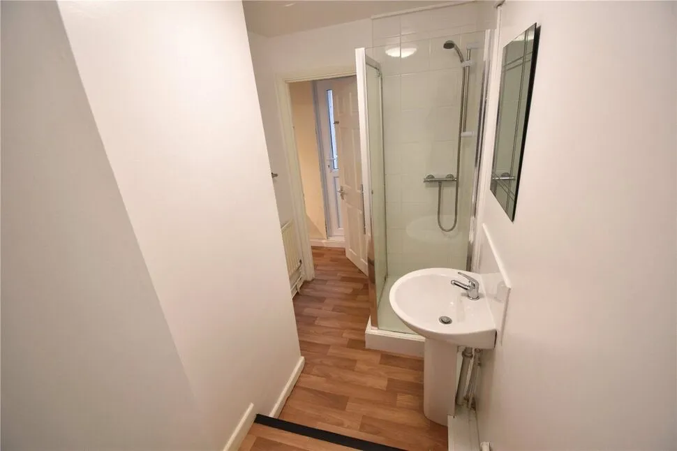 Eton Terrace, Plymouth, Devon, PL1, photo 7