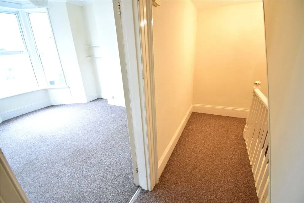 Eton Terrace, Plymouth, Devon, PL1, photo 5