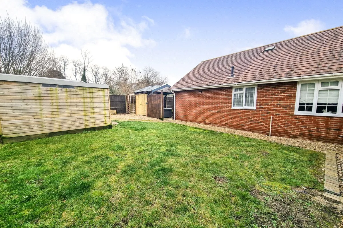 Ewins Close, Ash, Guildford, Surrey, GU12 6SA, photo 20