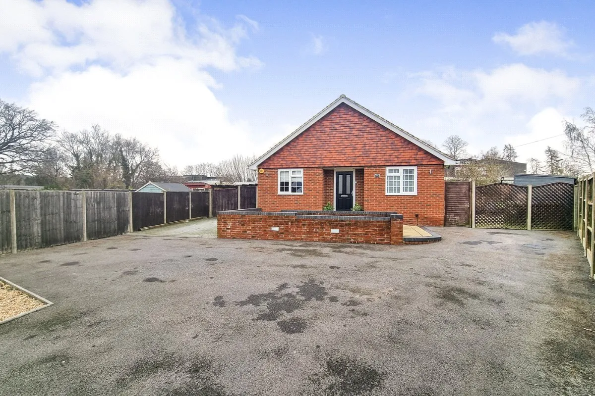 Ewins Close, Ash, Guildford, Surrey, GU12 6SA, photo 21