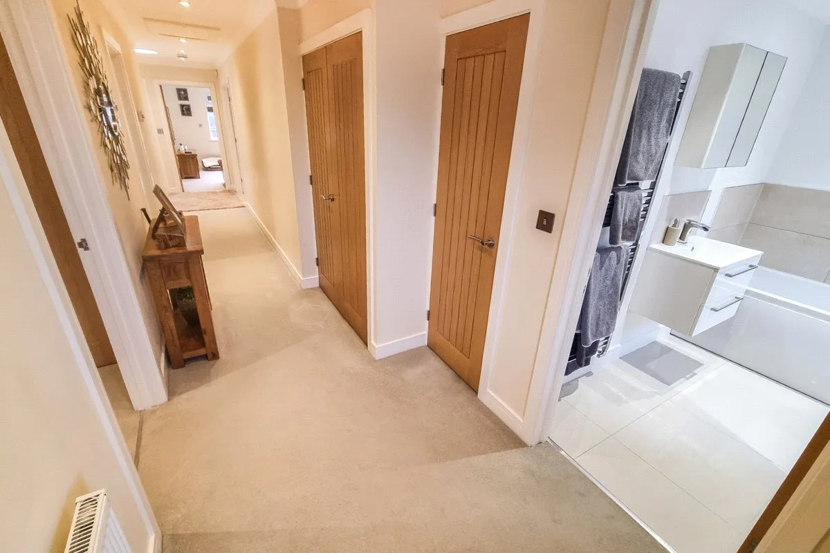 Ewins Close, Ash, Guildford, Surrey, GU12 6SA, photo 14