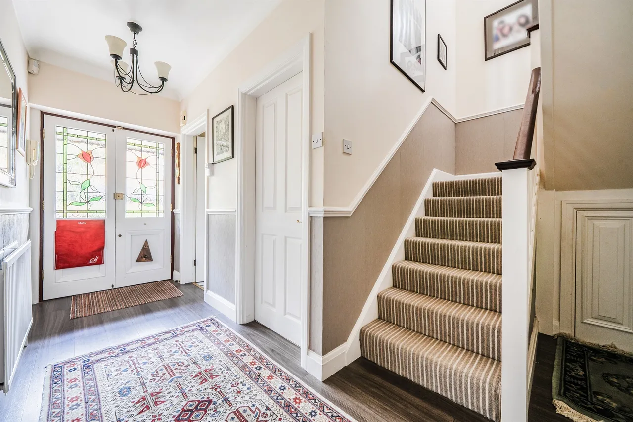 Wellesley Park Mews, Enfield, photo 10