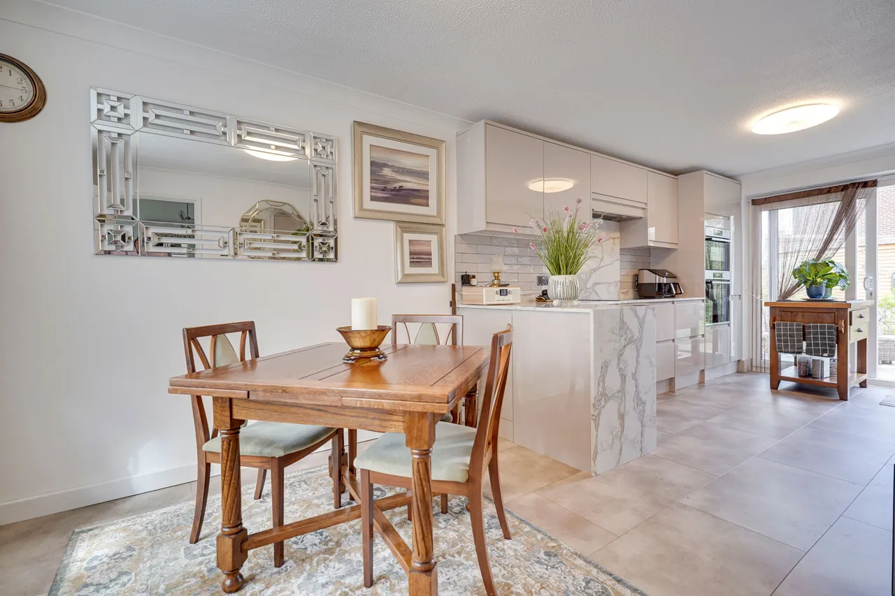 Elmbridge, Harlow, CM17, photo 3