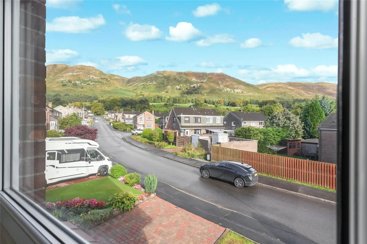 Harviestoun Grove, Tillicoultry, FK13, photo 19