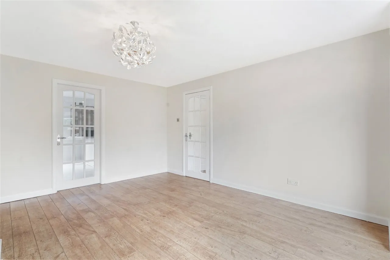 Harviestoun Grove, Tillicoultry, FK13, photo 4