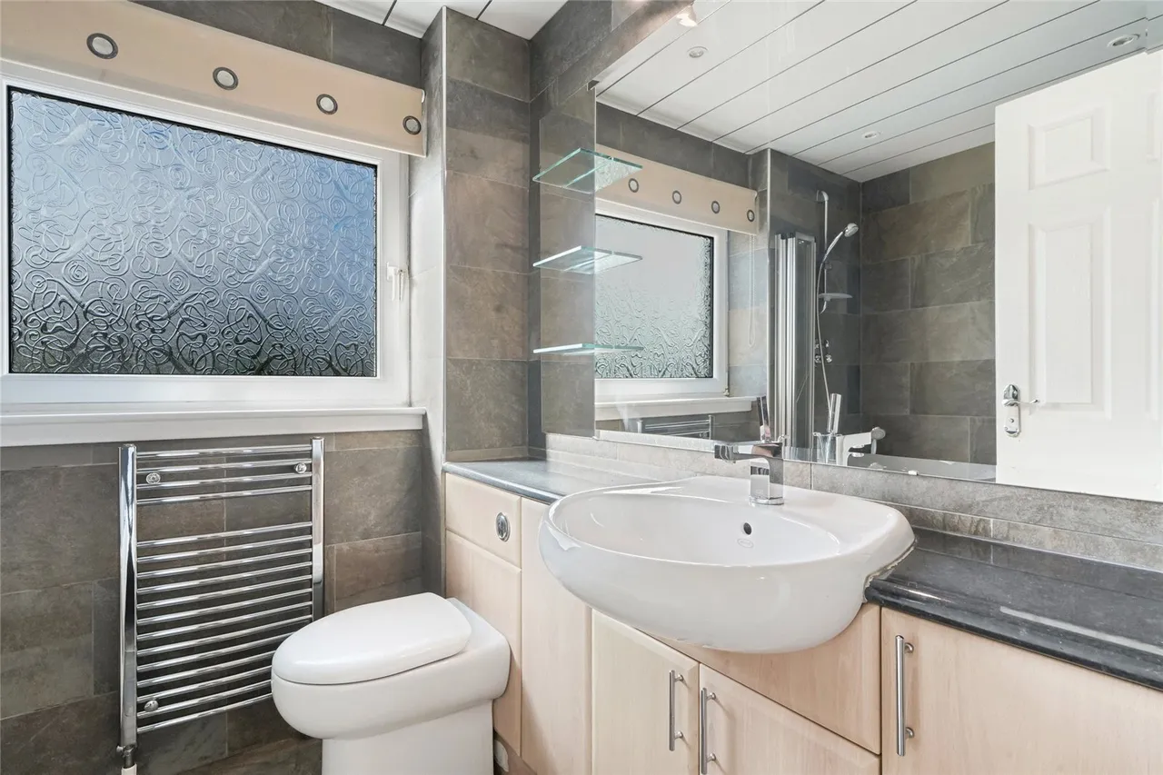 Harviestoun Grove, Tillicoultry, FK13, photo 14