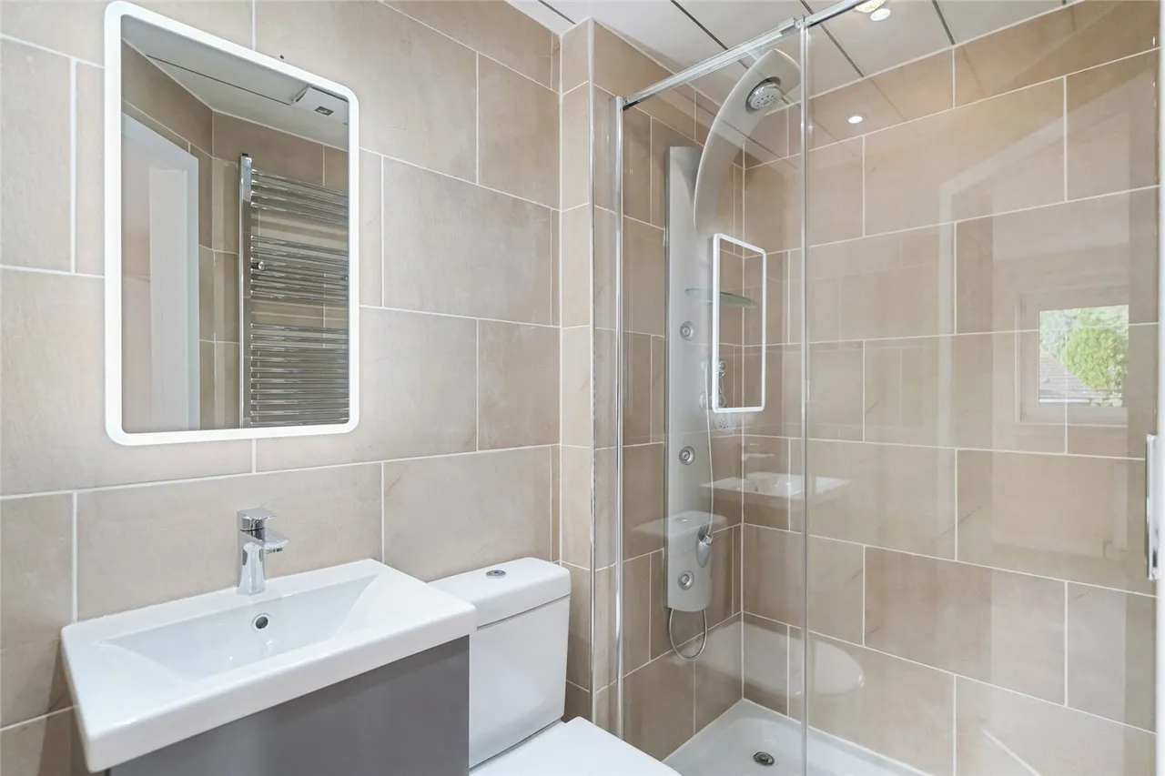 Harviestoun Grove, Tillicoultry, FK13, photo 16