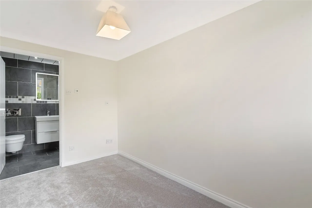 Harviestoun Grove, Tillicoultry, FK13, photo 13