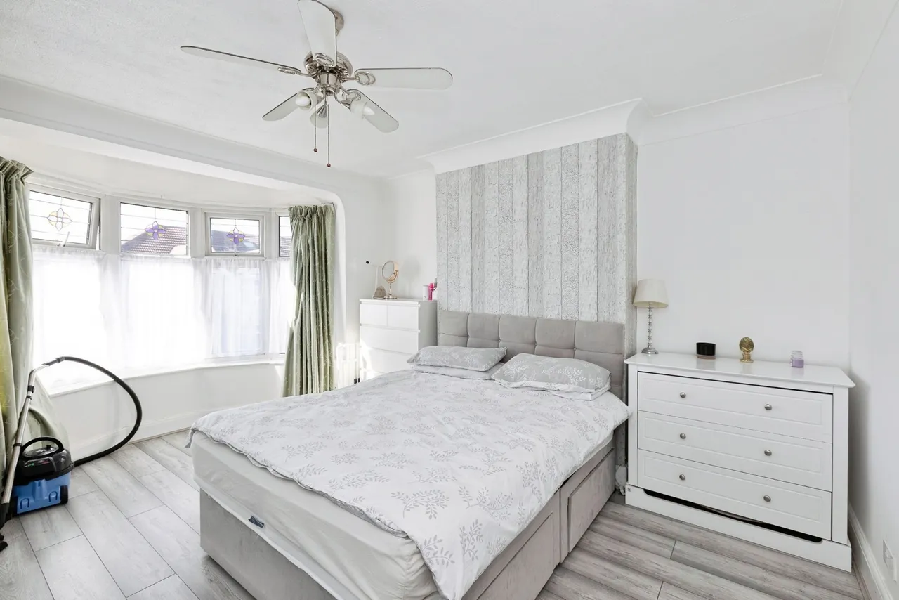 Hastings Avenue, Ilford, IG6, photo 11