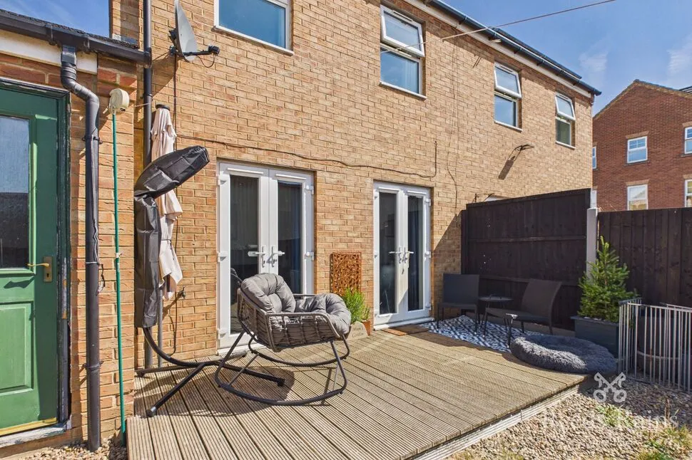 Mallard Close, Heckmondwike, WF16, photo 10