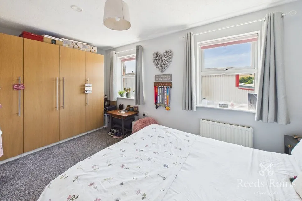 Mallard Close, Heckmondwike, WF16, photo 12