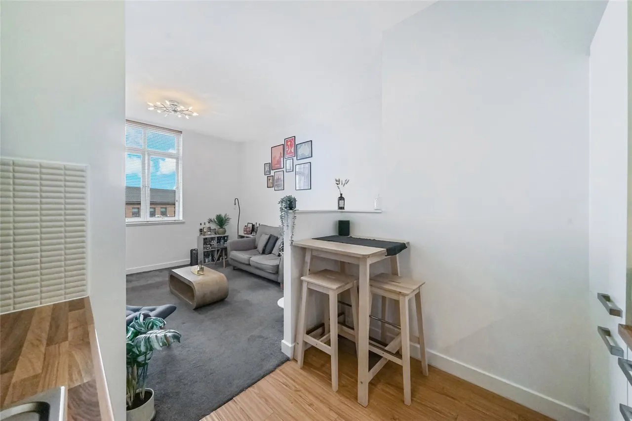 Munro Place, Anniesland, G13, photo 9