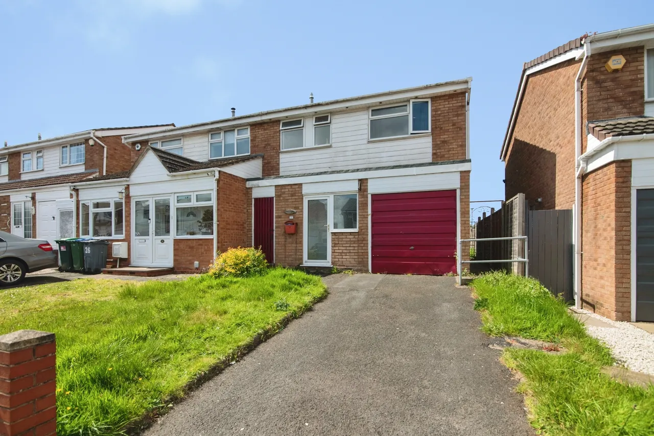 3 bed house for sale, Francis Ward Close, West Bromwich, B71