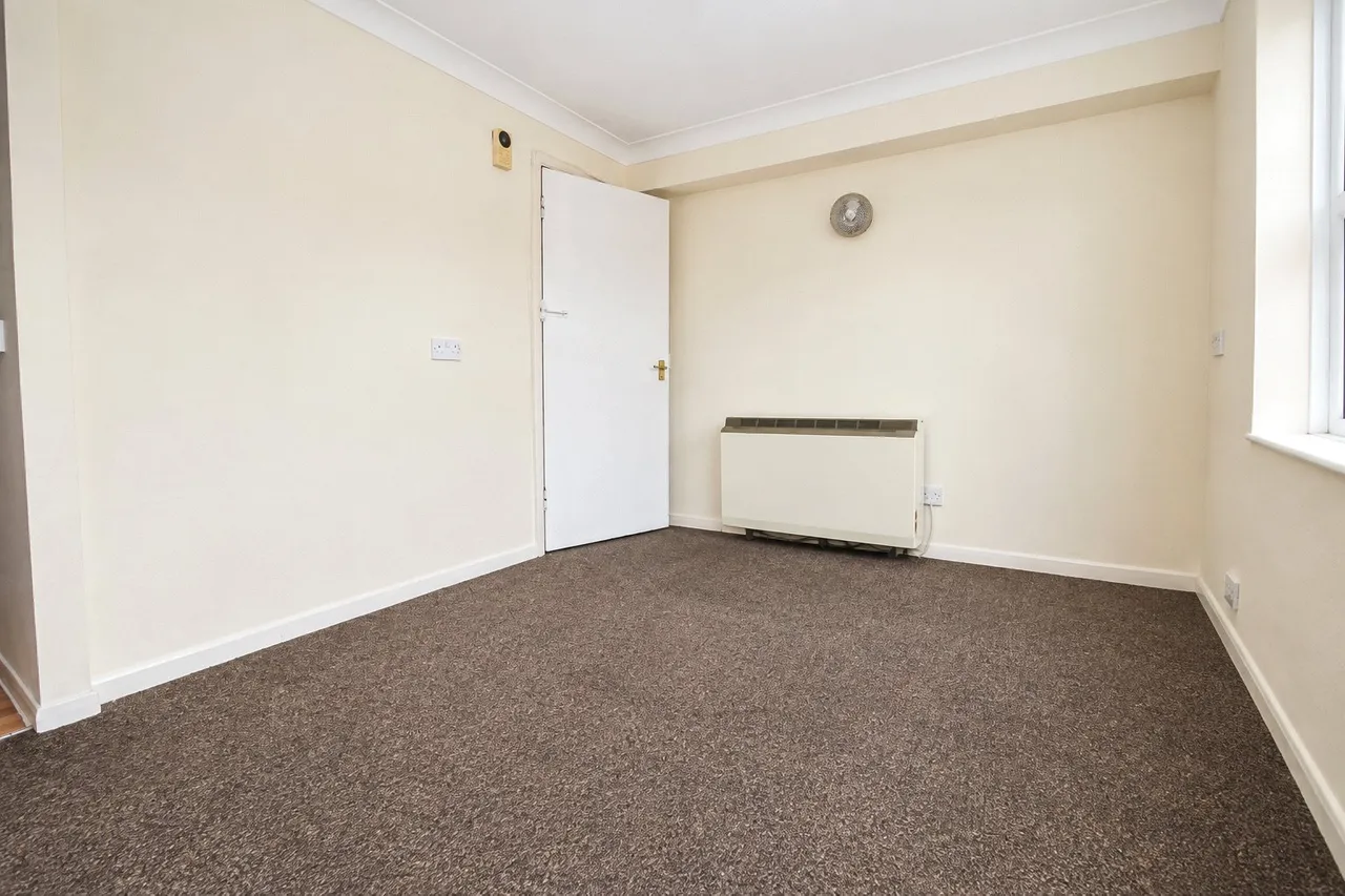 Mayday Road, Thornton Heath, CR7, photo 5