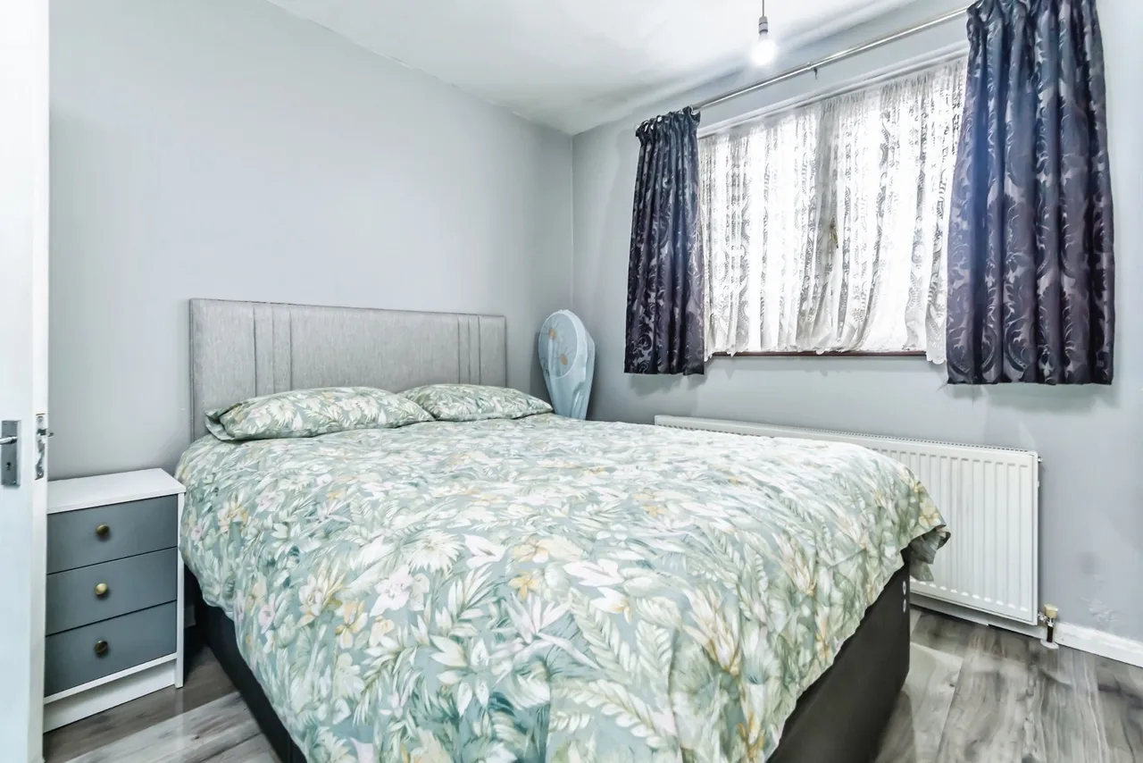 Windermere Road, London, SW16, photo 13