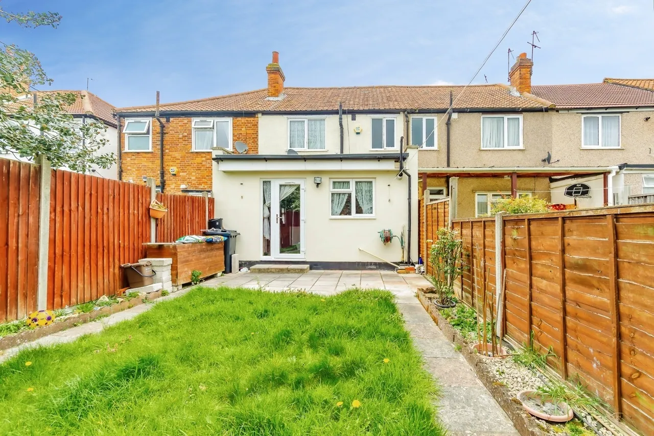 Windermere Road, London, SW16, photo 22