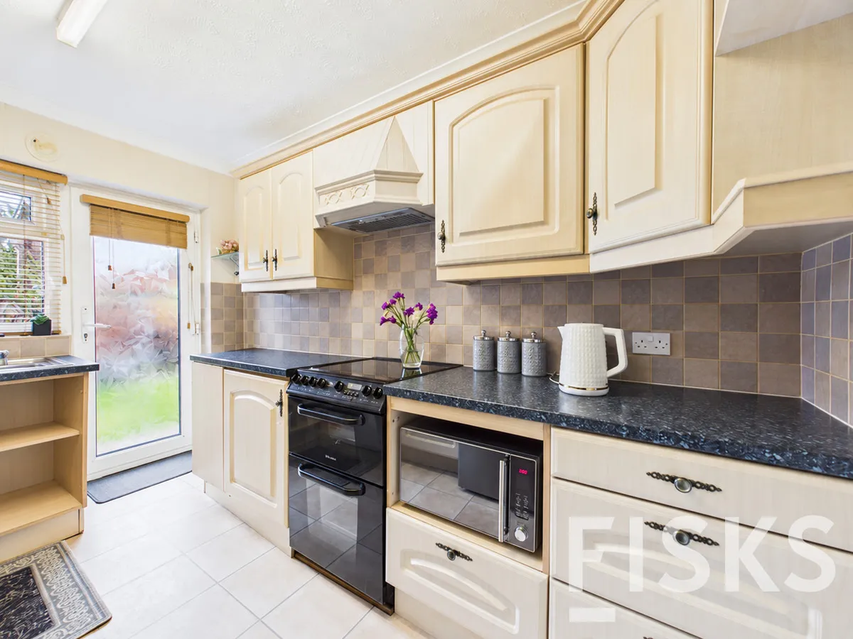 Fairlop Avenue, Canvey Island, SS8, photo 5