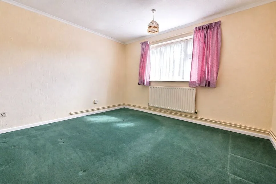 Hall Leas Drive, Sutton-on-Sea, Lincolnshire, LN12, photo 4