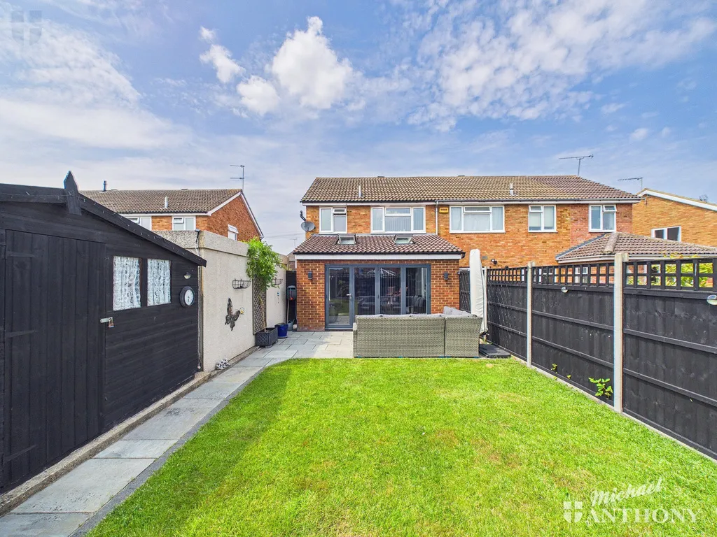 Neyland Drive, Aylesbury, HP19 9SA, photo 12