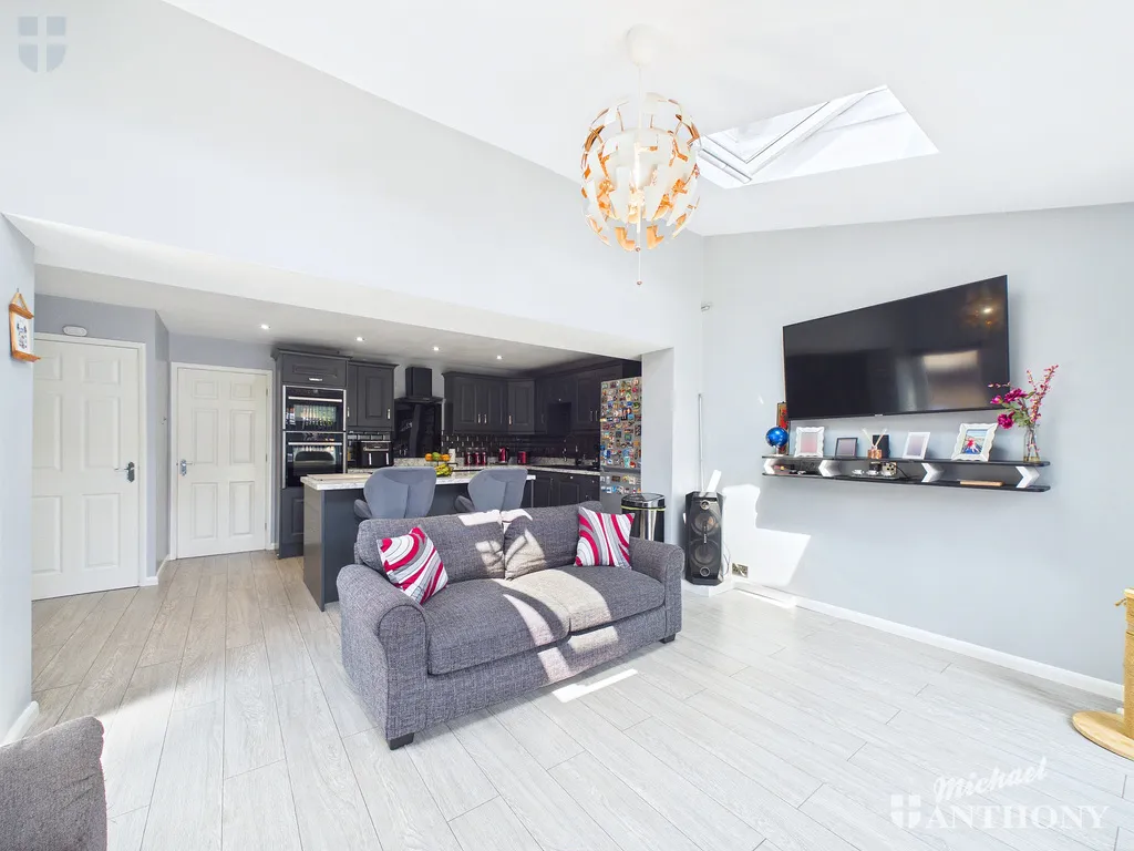 Neyland Drive, Aylesbury, HP19 9SA, photo 11