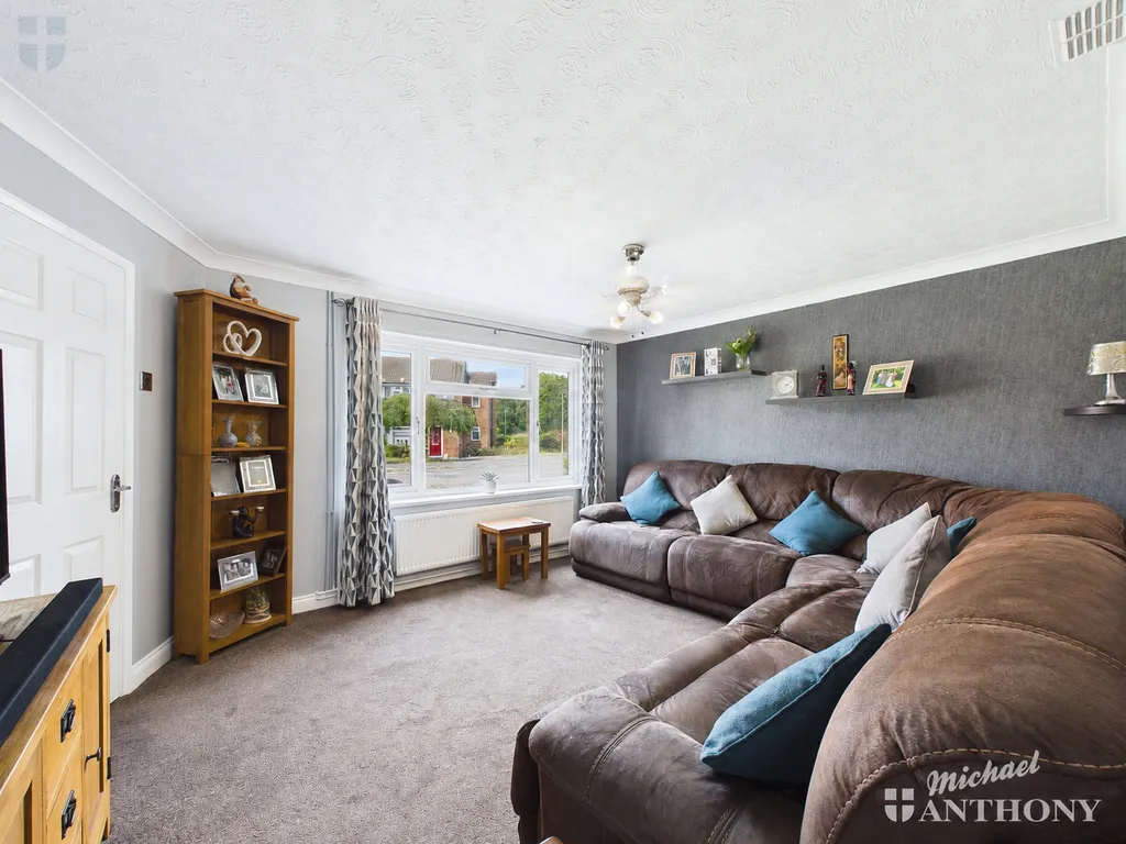 Neyland Drive, Aylesbury, HP19 9SA, photo 9