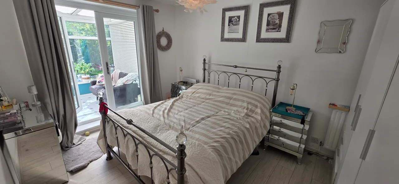 Compstall Road, Romiley, SK6, photo 9