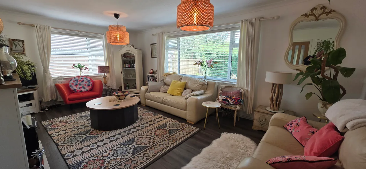 Compstall Road, Romiley, SK6, photo 5