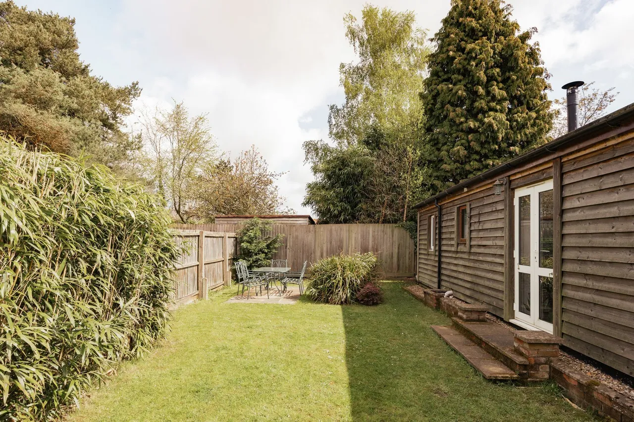 Beautifully Renovated Period Home in, photo 18