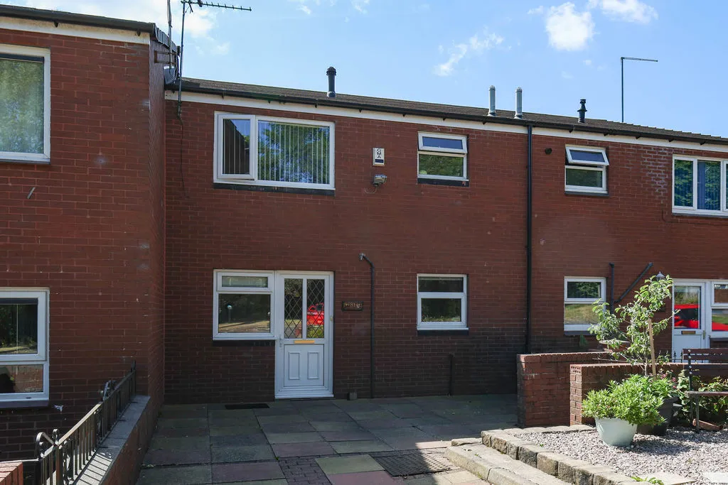 Bramhall Close Milnrow, Rochdale OL16 4BY, photo 17